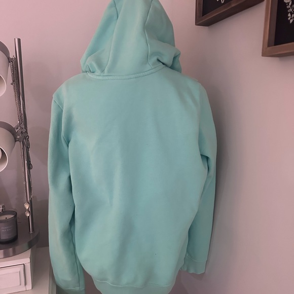 Classic Nike hoodie in a beautiful seafoam green - Picture 3 of 4
